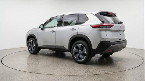 Brilliant Silver Metallic 2025 Nissan Rogue SV