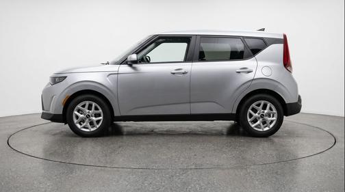 Steel Gray 2025 Kia Soul LX