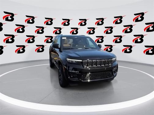 2025 Jeep Grand Cherokee Summit