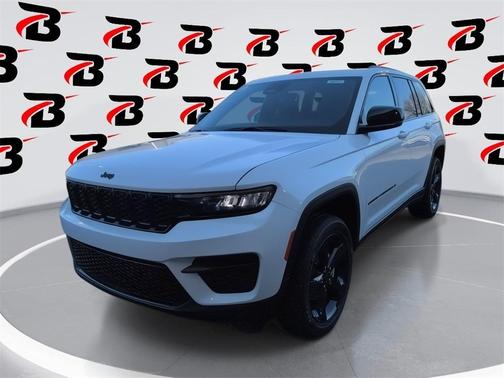2025 Jeep Grand Cherokee Laredo