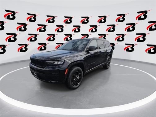 2025 Jeep Grand Cherokee L Laredo
