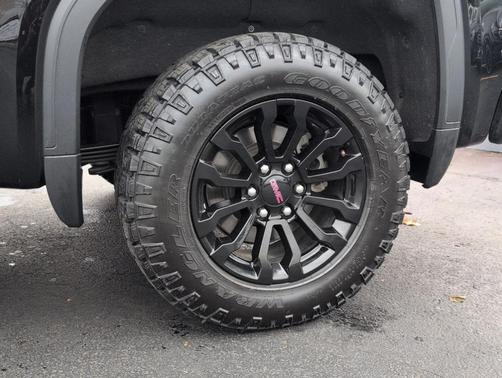 2022 GMC Sierra 1500 AT4X