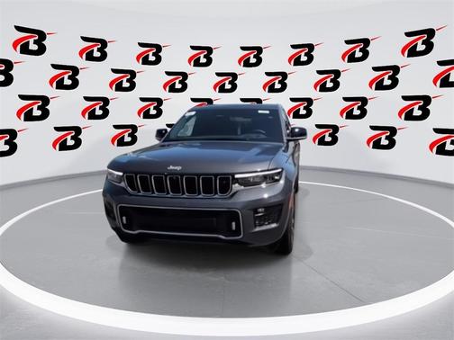 2025 Jeep Grand Cherokee Overland
