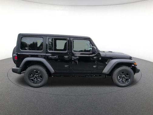 Black Clearcoat 2026 Jeep Wrangler Sport