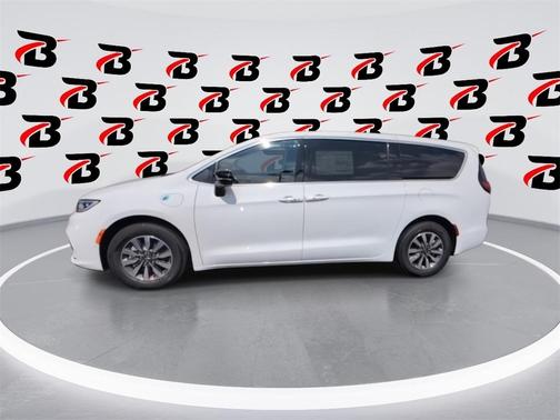 2025 Chrysler Pacifica Hybrid Select