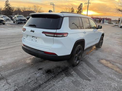 2024 Jeep Grand Cherokee L Laredo