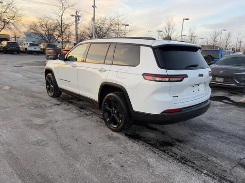 2024 Jeep Grand Cherokee L Laredo