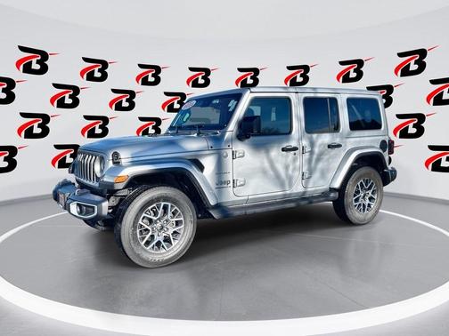 2024 Jeep Wrangler Sahara