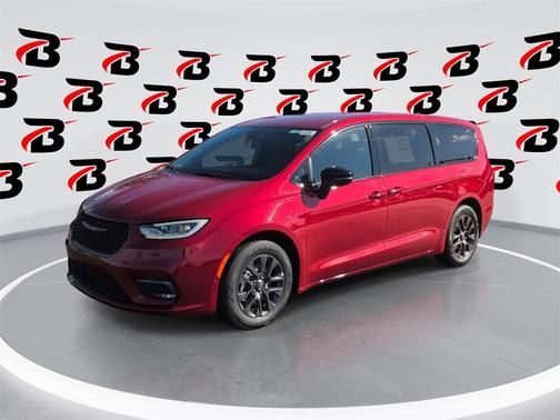 2026 Chrysler Pacifica Hybrid Select