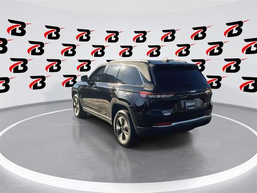 2023 Jeep Grand Cherokee 4xe Base
