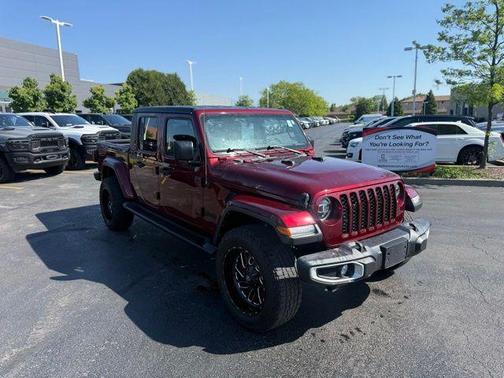Snazzberry Pearlcoat 2022 Jeep Gladiator Sport