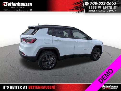Bright White Clearcoat 2026 Jeep Compass Limited