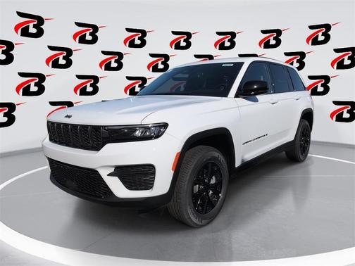 2025 Jeep Grand Cherokee Laredo