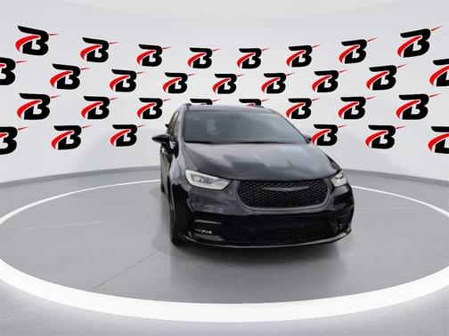 2025 Chrysler Pacifica Hybrid Select