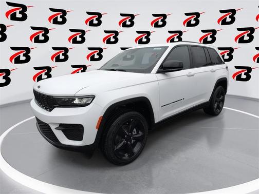 2025 Jeep Grand Cherokee Laredo