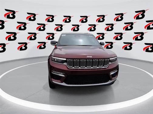 2025 Jeep Grand Cherokee Summit