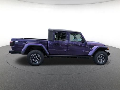 REIGN 2026 Jeep Gladiator Rubicon