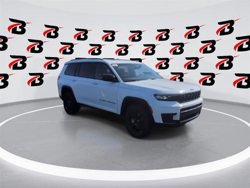 2025 Jeep Grand Cherokee L Laredo