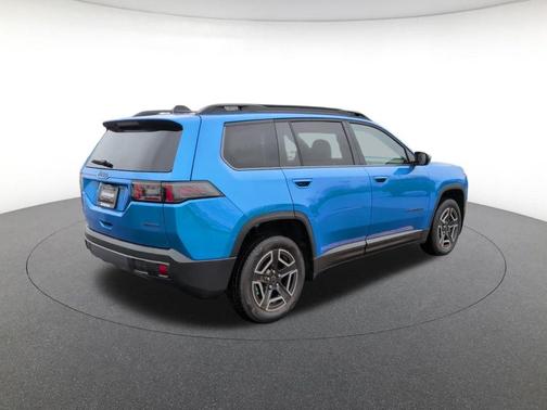 Hydro Blue Pearlcoat 2026 Jeep Cherokee LAREDO/LIMITED