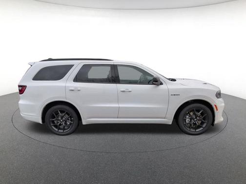 White Knuckle Clearcoat 2026 Dodge Durango GT Premium HEMI V8