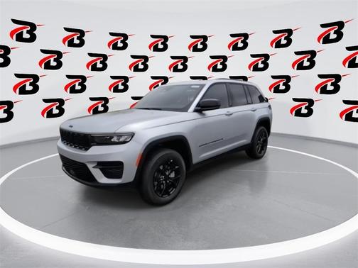 2025 Jeep Grand Cherokee Laredo
