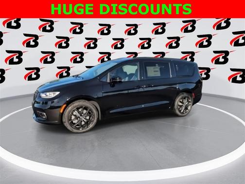 2026 Chrysler Pacifica Limited