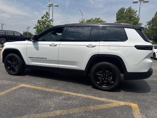 2024 Jeep Grand Cherokee L Laredo