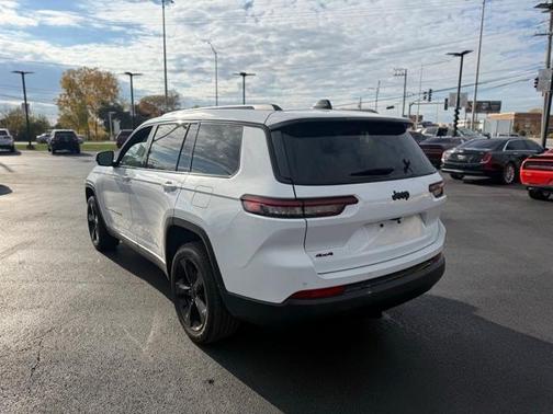 2024 Jeep Grand Cherokee L Laredo