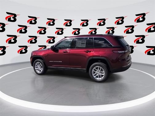 2025 Jeep Grand Cherokee Laredo X