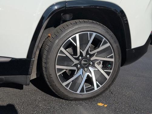 2025 Jeep Wagoneer S Limited