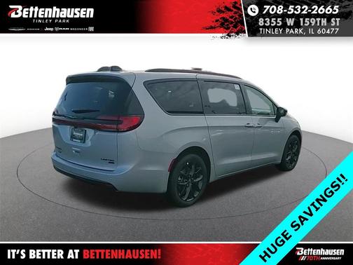 2026 Chrysler Pacifica Limited