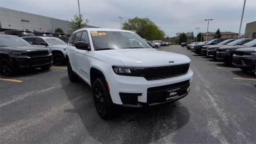 2025 Jeep Grand Cherokee L Laredo