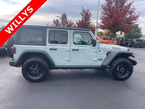 2024 Jeep Wrangler Sport