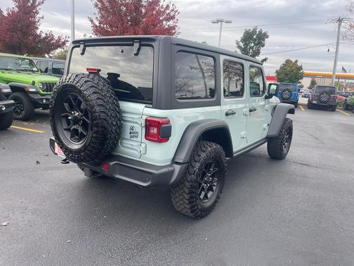2024 Jeep Wrangler Sport