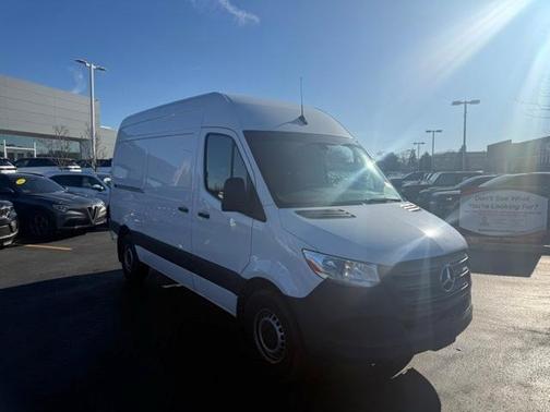 2023 Mercedes-Benz Sprinter 2500 Standard Roof 4-Cyl Diesel