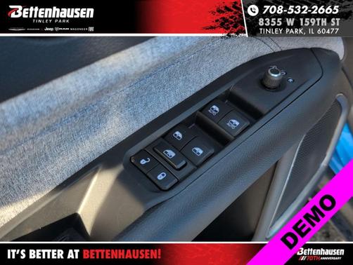 Hydro Blue Pearlcoat 2026 Jeep Compass Latitude