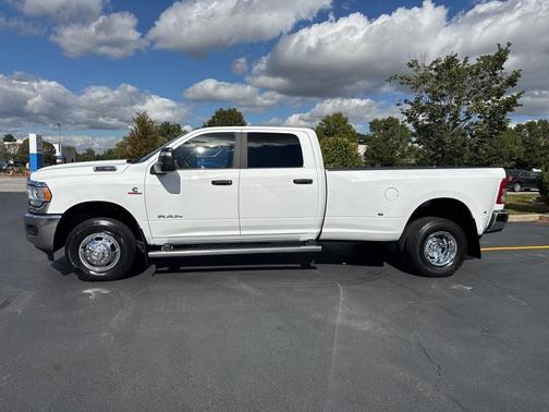 2023 RAM 3500 Big Horn