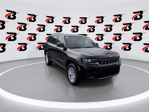 2025 Jeep Grand Cherokee Laredo X