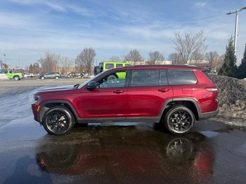 2025 Jeep Grand Cherokee L Laredo
