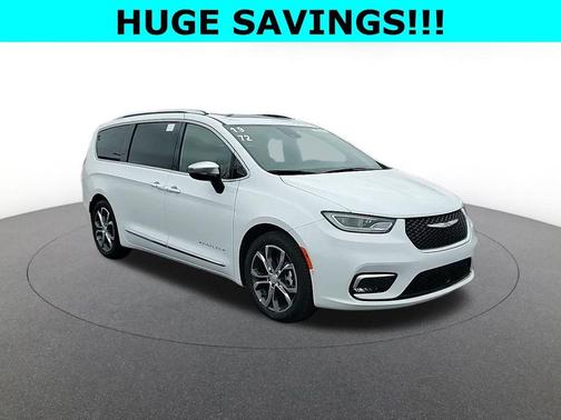 2026 Chrysler Pacifica Pinnacle