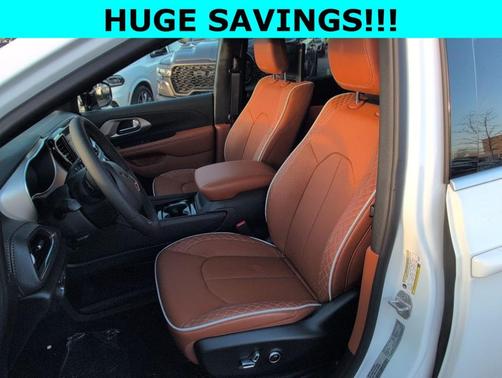 2026 Chrysler Pacifica Pinnacle