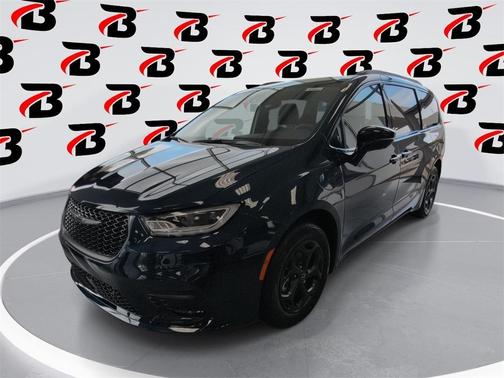 2025 Chrysler Pacifica Hybrid Select