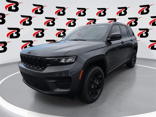 2025 Jeep Grand Cherokee Laredo