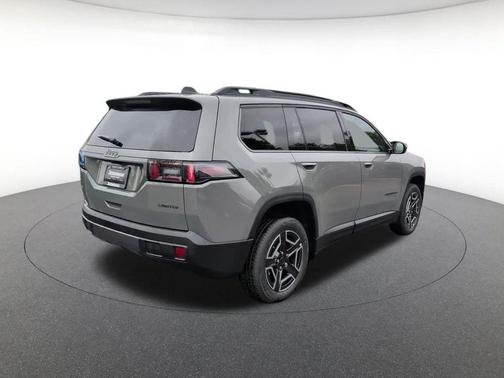 Sting Gray Clearcoat 2026 Jeep Cherokee LAREDO/LIMITED
