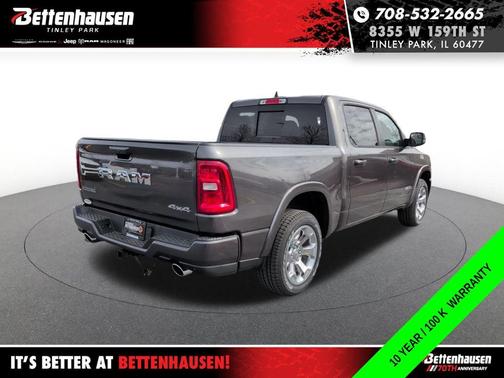 Granite Crystal Clearcoat Metallic 2026 RAM 1500 Big Horn/Lone Star