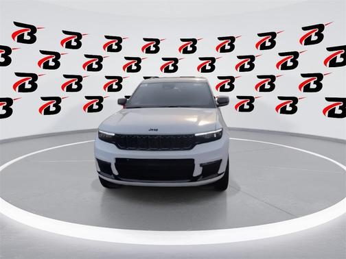 2025 Jeep Grand Cherokee L Summit