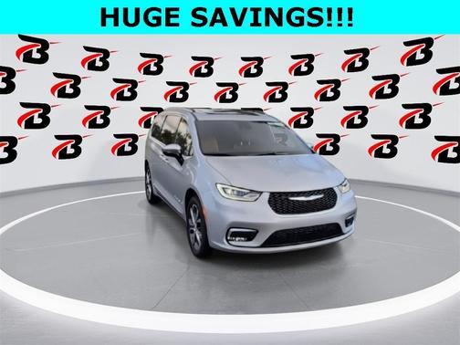 2026 Chrysler Pacifica Pinnacle