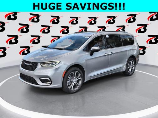 2026 Chrysler Pacifica Pinnacle