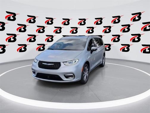 2026 Chrysler Pacifica Pinnacle
