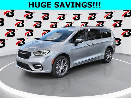 2026 Chrysler Pacifica Pinnacle